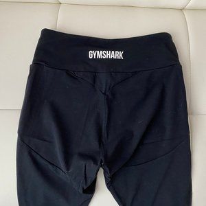 Gymshark Form Leggings in Black